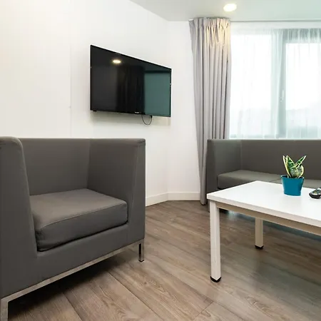 Beckett House - Aparto *