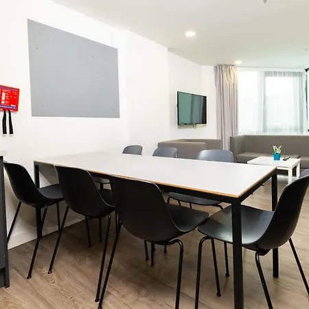 Апартаменты Beckett House - Aparto